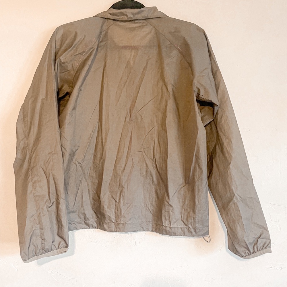 Helly Hansen Grey Wind Breaker - image 2